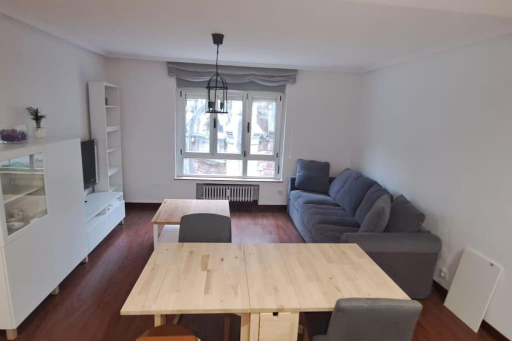 Piso Nuevo Centro Doctor Casal Apartment Овиедо Екстериор снимка
